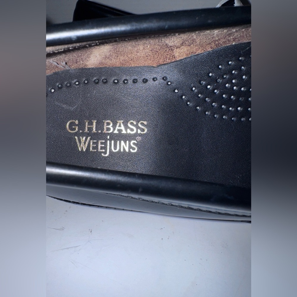 G.H. Bass Weejuns Whitney Super Lug Black/White Loafers 5 - Picture 3 of 5